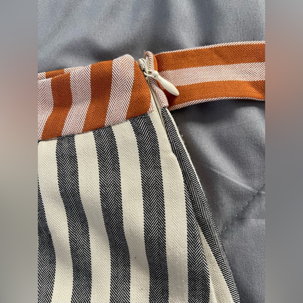Roolee Striped Midi Skirt With Pockets - Picture 4 of 4